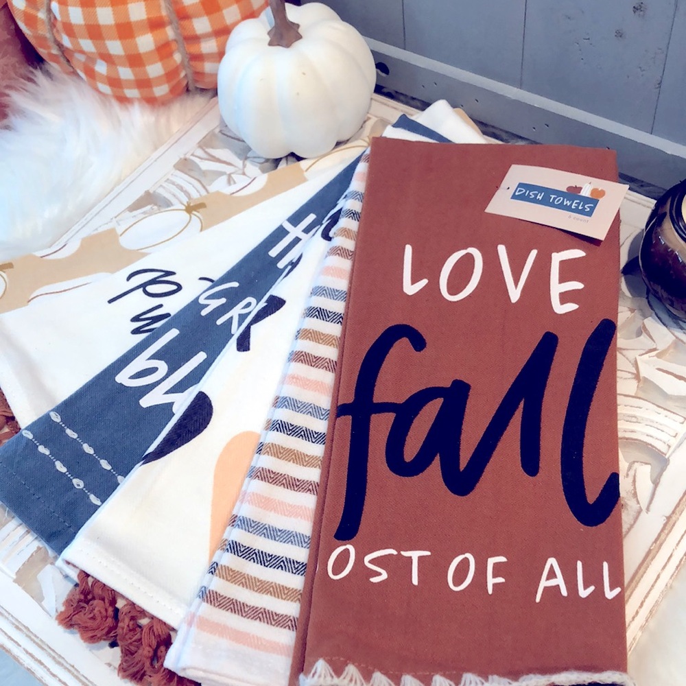 Target Bullseye’s Playground Fall Autumn Halloween Thanksgiving Dish Towel Set